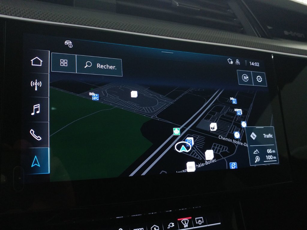 Audi SQ8 e-tron Sportback BLACK COMPETITION|TECH PACK| PREMIUM PACK|22 PO 2024 à Laval, Québec - 14 - w1024h768px