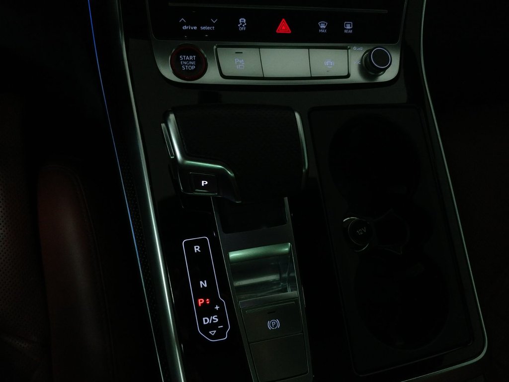 Audi SQ8 4.0 TFSI BLACK PACK|SPORT EXHAUST|RED CALIPER|NAVI 2022 à Laval, Québec - 16 - w1024h768px