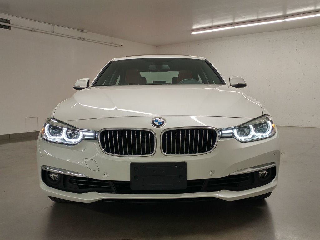 3 Series 330i XDRIVE TOIT | CUIR | NAVI | CMAERA 2017 à Laval, Québec - 2 - w1024h768px