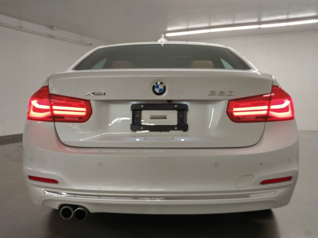 3 Series 330i XDRIVE TOIT | CUIR | NAVI | CMAERA 2017 à Laval, Québec - 5 - w1024h768px