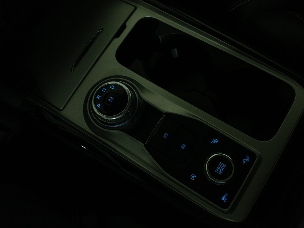 2022 Ford Explorer ST 4WD TOIT PANO|CUIR|NAVI|CARPLAY|CAMERA in Laval, Quebec - 16 - w1024h768px