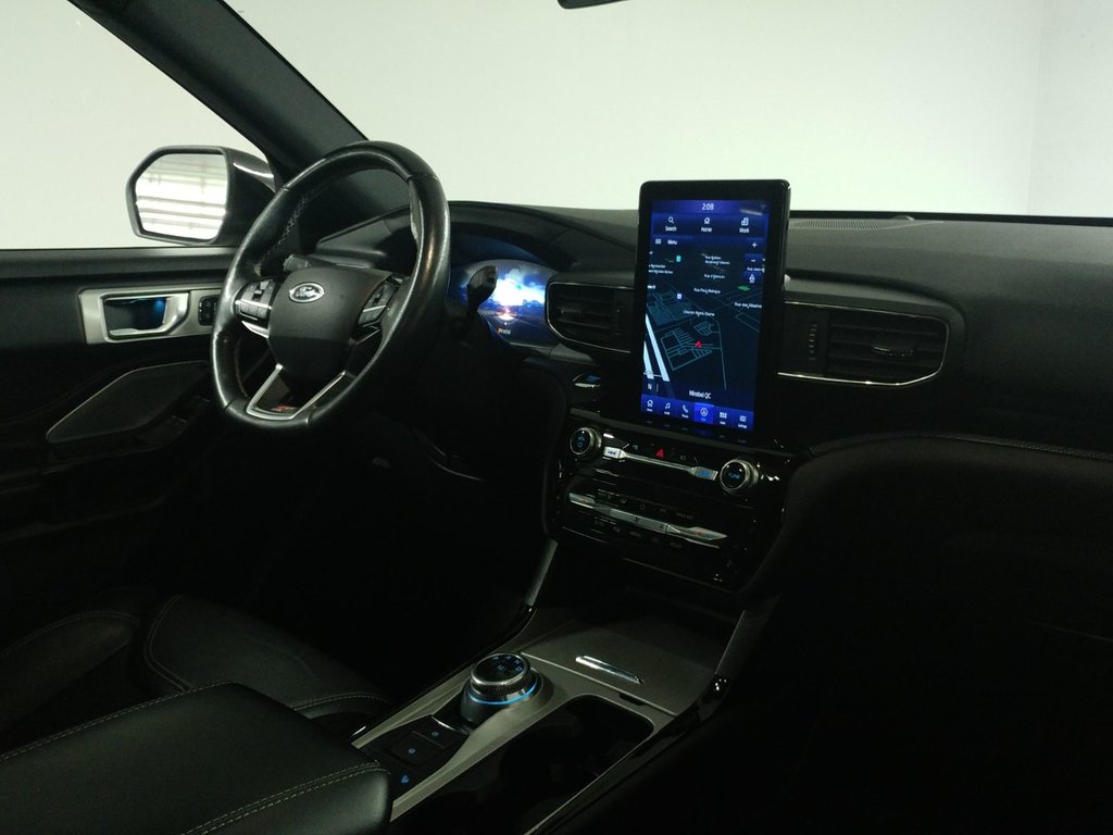 2022 Ford Explorer ST 4WD TOIT PANO|CUIR|NAVI|CARPLAY|CAMERA in Laval, Quebec - 7 - w1024h768px