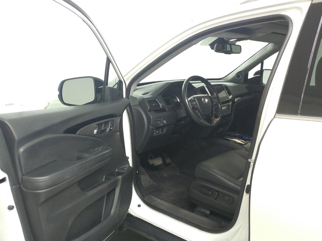 2018 Honda Pilot TOURING AWD CUIR | TOIT | DVD | NAVI | ANGLE MORT in Laval, Quebec - 13 - w1024h768px