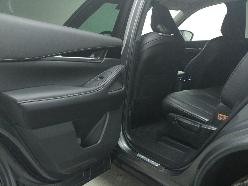 Infiniti QX60 PURE AWD TOIT PANO|CUIR|CARPLAY|CAMERA 2025 à Laval, Québec - 9 - w1024h768px