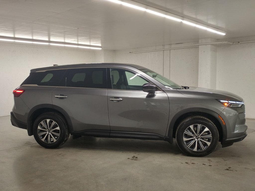 Infiniti QX60 PURE AWD TOIT PANO|CUIR|CARPLAY|CAMERA 2025 à Laval, Québec - 3 - w1024h768px