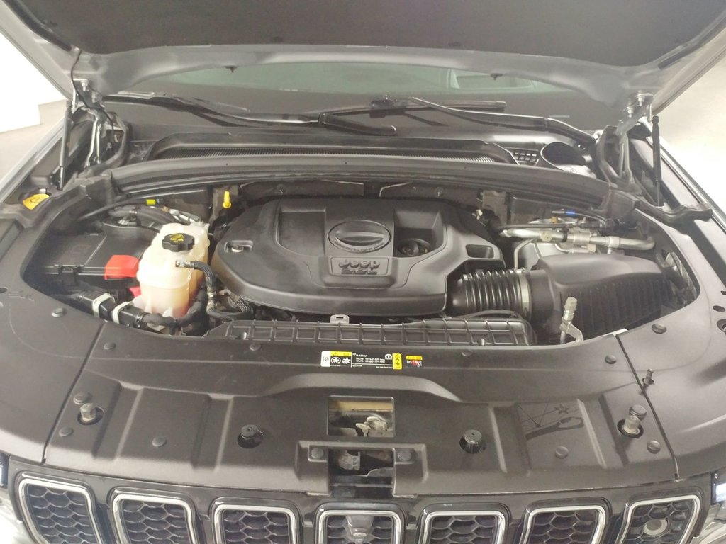 Jeep Grand Cherokee OVERLAND 4X4 TOIT PANO|NAVI|CARPLAY|ANGLE MORT 2023 à Laval, Québec - 19 - w1024h768px