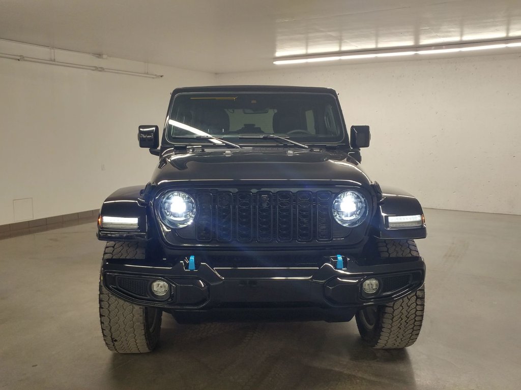 2024 Jeep Wrangler 4xe HIGH ALTITUDE 4XE CUIR| TOIT SKY ONE-TOUCH in Laval, Quebec - 2 - w1024h768px