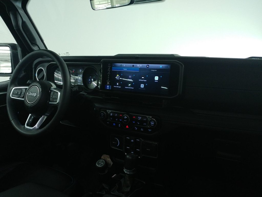 2024 Jeep Wrangler 4xe HIGH ALTITUDE 4XE CUIR| TOIT SKY ONE-TOUCH in Laval, Quebec - 7 - w1024h768px