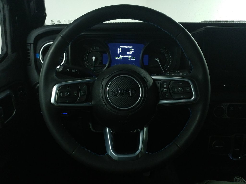 2024 Jeep Wrangler 4xe HIGH ALTITUDE 4XE CUIR| TOIT SKY ONE-TOUCH in Laval, Quebec - 17 - w1024h768px