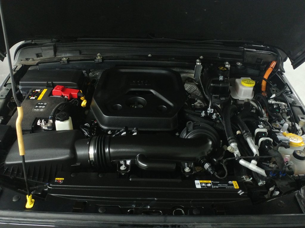 2024 Jeep Wrangler 4xe HIGH ALTITUDE 4XE CUIR| TOIT SKY ONE-TOUCH in Laval, Quebec - 19 - w1024h768px