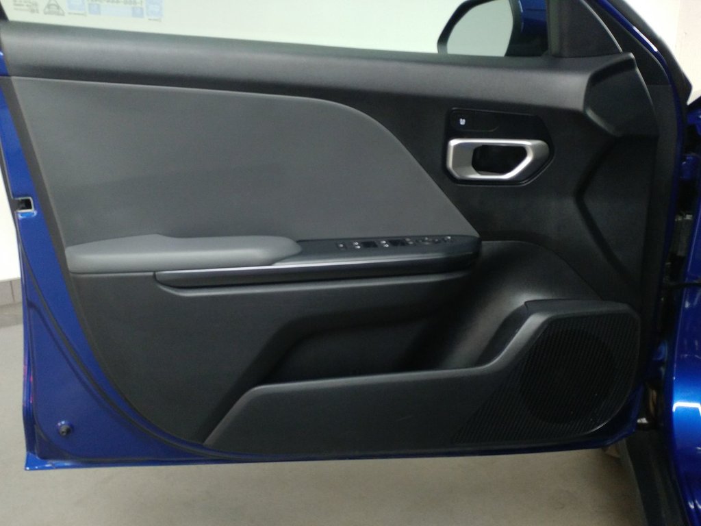 2025 Kia K4 LX AUTO A/C GR ELECTRIQUE|CAMERA|BLUETOOTH in Laval, Quebec - 12 - w1024h768px