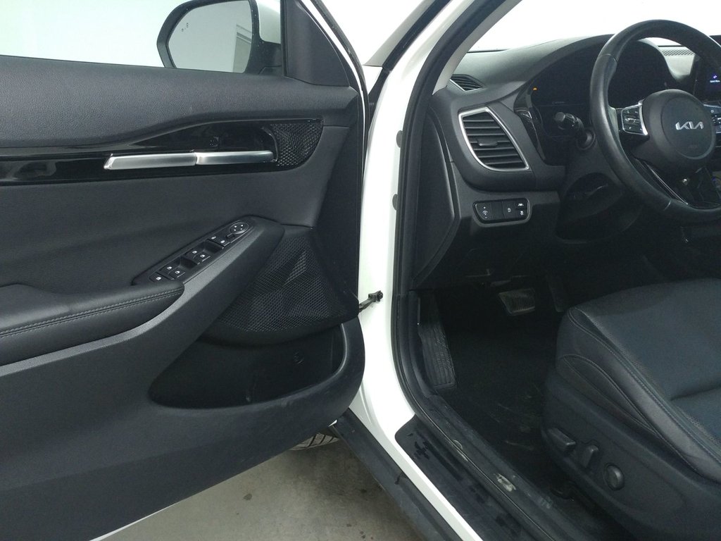 2023 Kia Seltos EX PREMIUM AWD TOIT|CUIR|CARPLAY|CAMERA in Laval, Quebec - 11 - w1024h768px