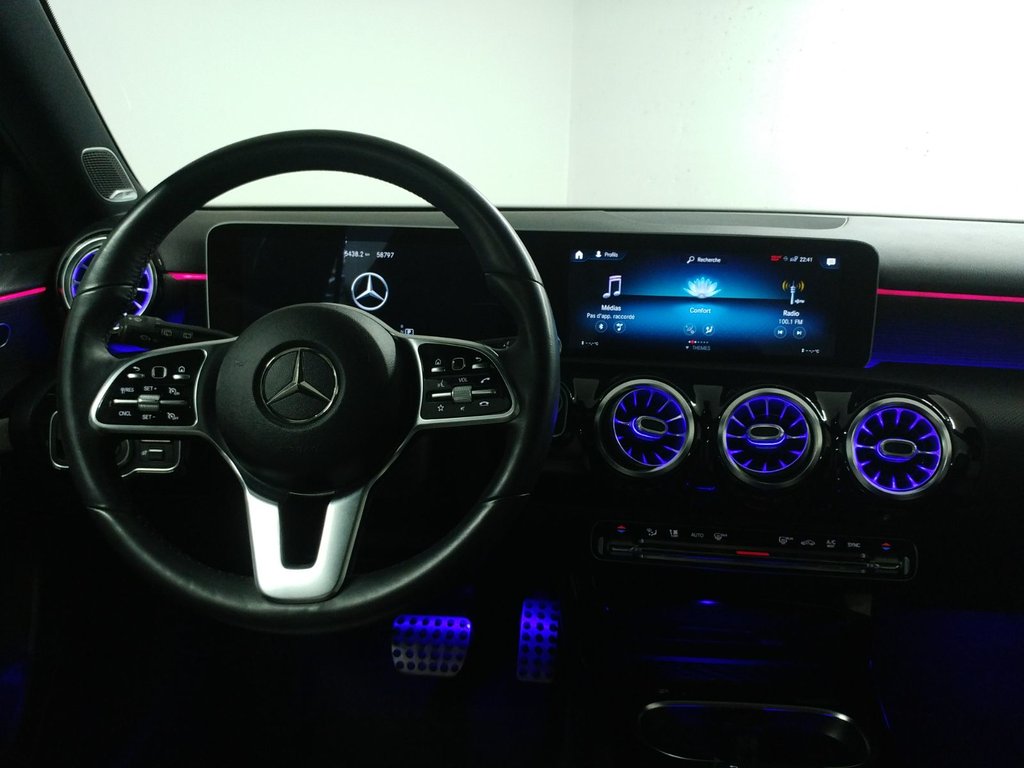2019 Mercedes-Benz A-Class A 250 4MATIC NIGHT PACK|PREMIUM PACK|BURMESTER in Laval, Quebec - 10 - w1024h768px