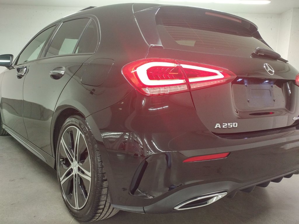 2019 Mercedes-Benz A-Class A 250 4MATIC NIGHT PACK|PREMIUM PACK|BURMESTER in Laval, Quebec - 20 - w1024h768px