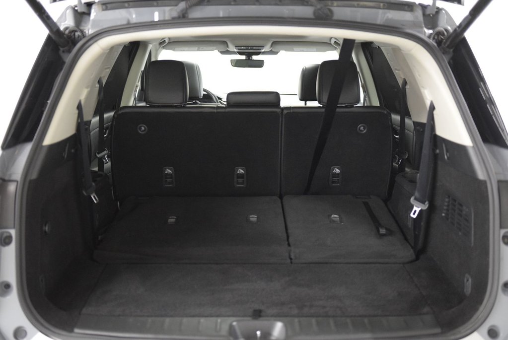 Nissan Pathfinder SL AWD CUIR TOIT|BOSE|ANGLE MORT|NAVI|CARPLAY 2023 à Laval, Québec - 7 - w1024h768px
