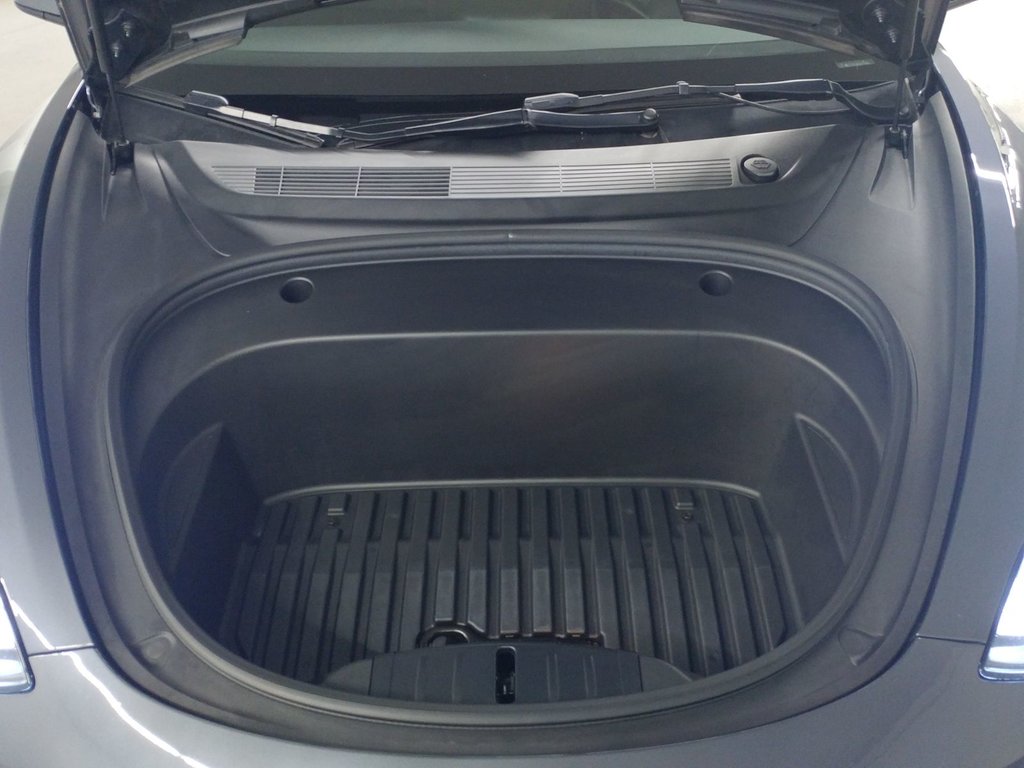 2023 Tesla MODEL 3 SR CUIR | NAVIGATION | CAMERA in Laval, Quebec - 17 - w1024h768px