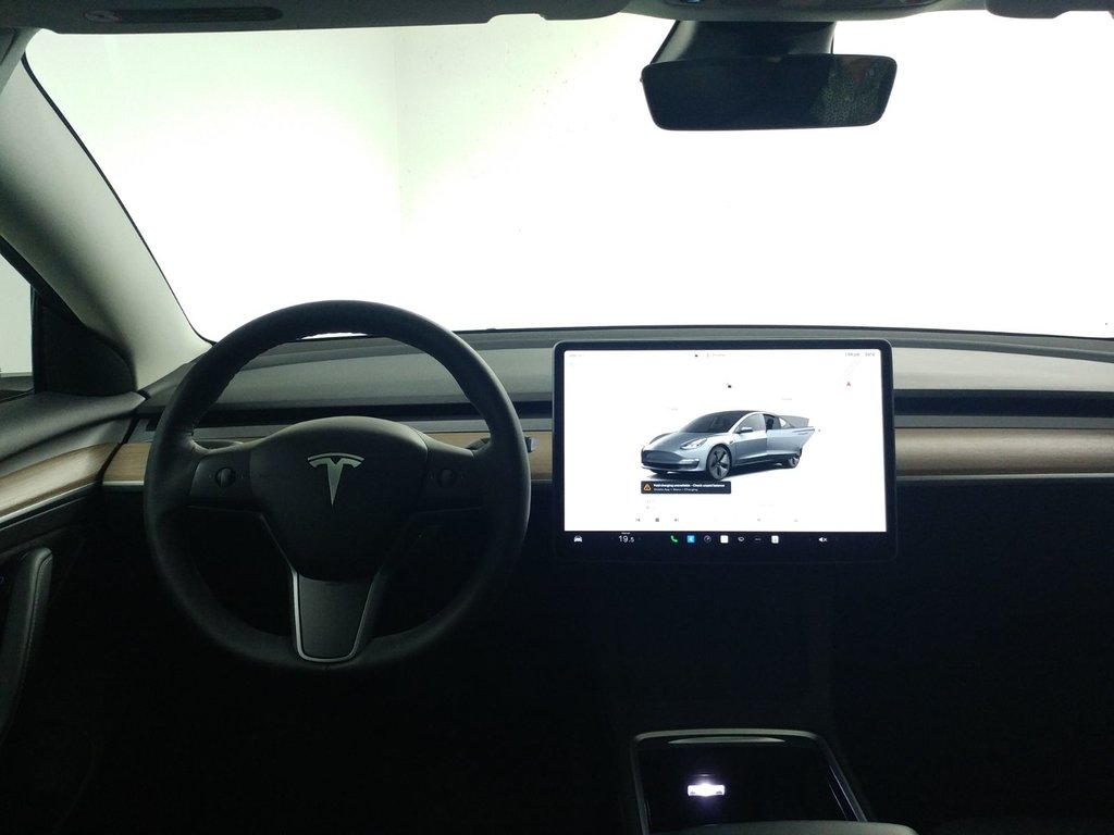 2023 Tesla MODEL 3 SR CUIR | NAVIGATION | CAMERA in Laval, Quebec - 10 - w1024h768px