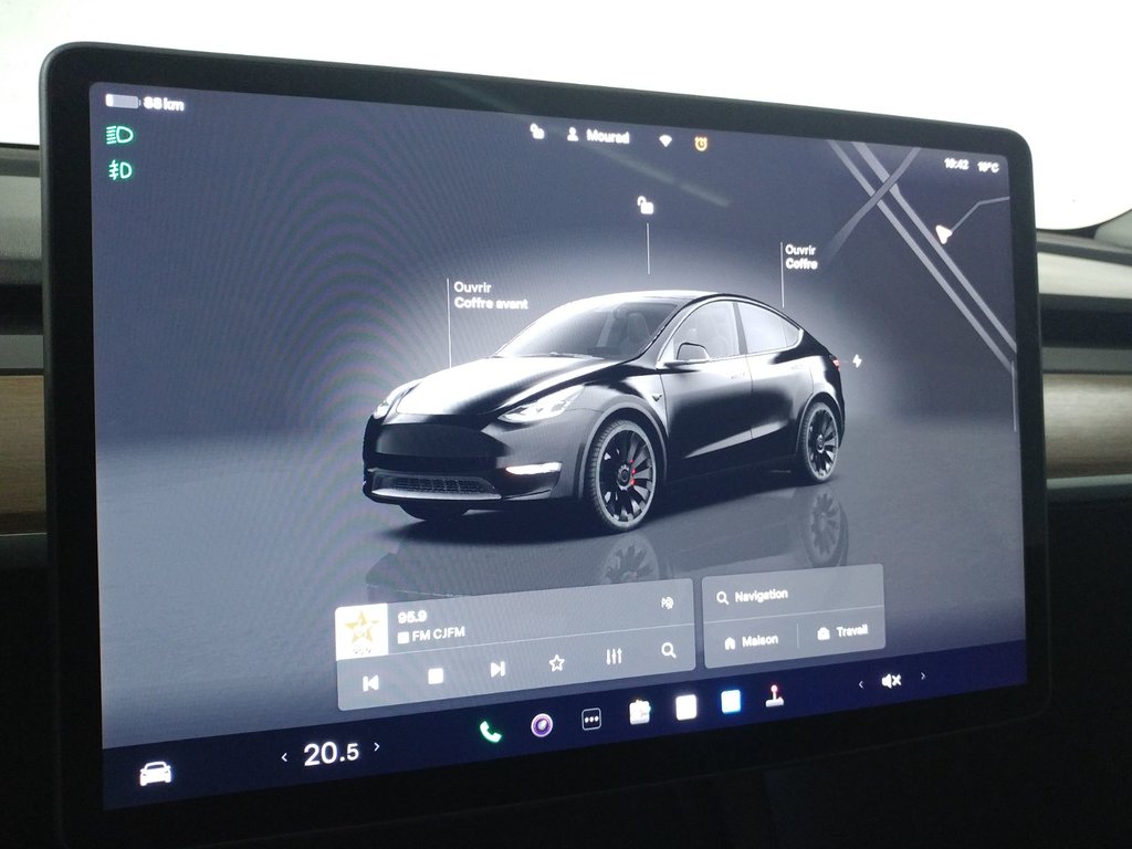 Tesla Model Y PERFORMANCE AWD RED CALIPER | NAVIGATION 2022 à Laval, Québec - 13 - w1024h768px