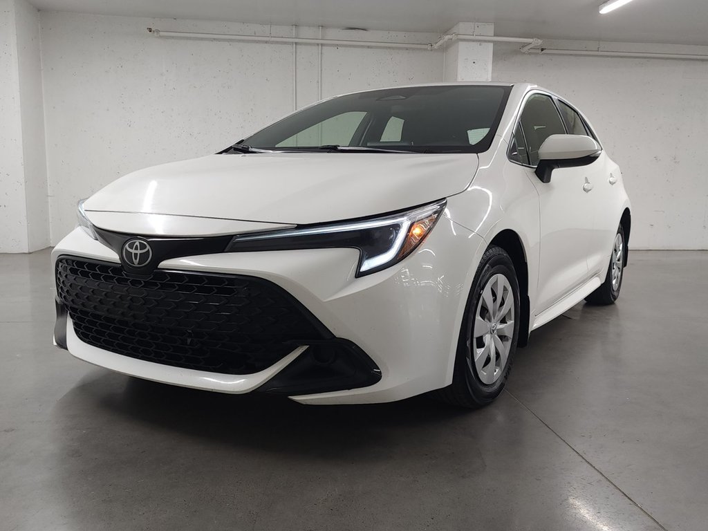 2025 Toyota Corolla Hatchback SE 5-DOOR AUTO|CAMERA|BLUETOOTH in Laval, Quebec - 6 - w1024h768px