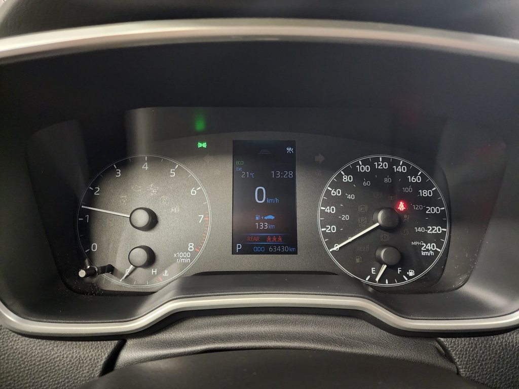 2025 Toyota Corolla Hatchback SE 5-DOOR AUTO|CAMERA|BLUETOOTH in Laval, Quebec - 13 - w1024h768px