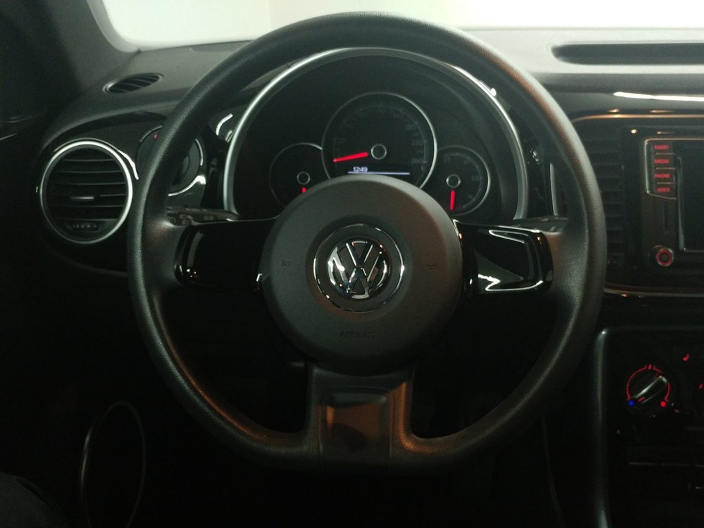 2018 Volkswagen Beetle TRENDLINE AUTO|BLUETOOTH|SIEGES CHAUFFANT in Laval, Quebec - 15 - w1024h768px