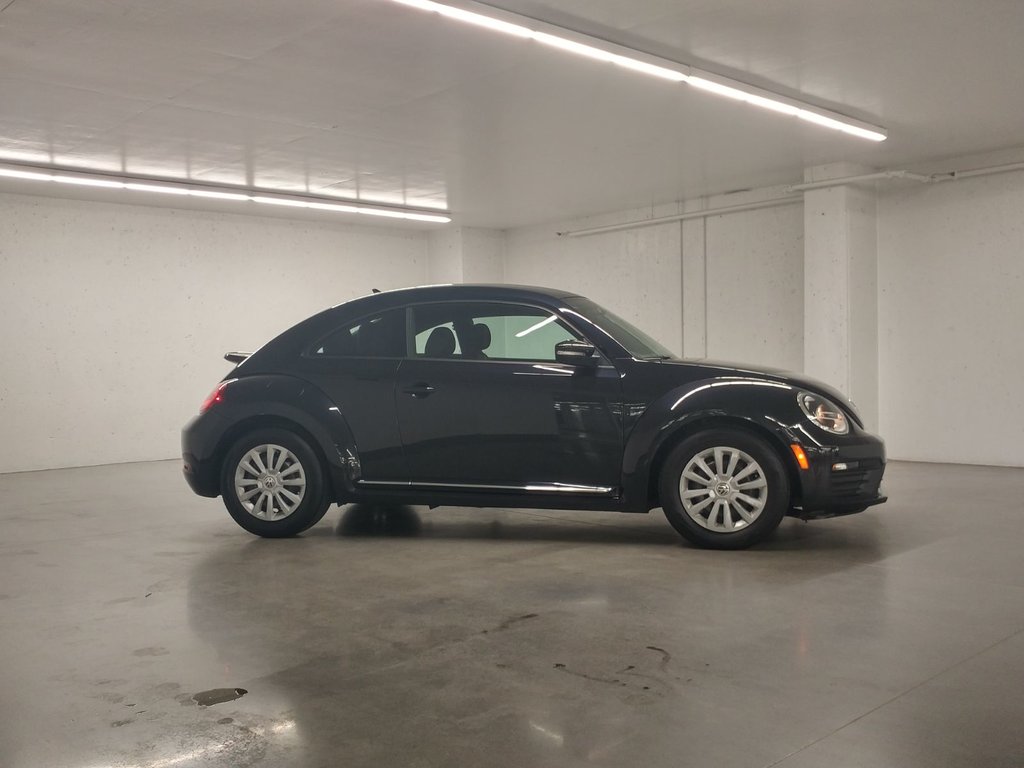 2018 Volkswagen Beetle TRENDLINE AUTO|BLUETOOTH|SIEGES CHAUFFANT in Laval, Quebec - 3 - w1024h768px