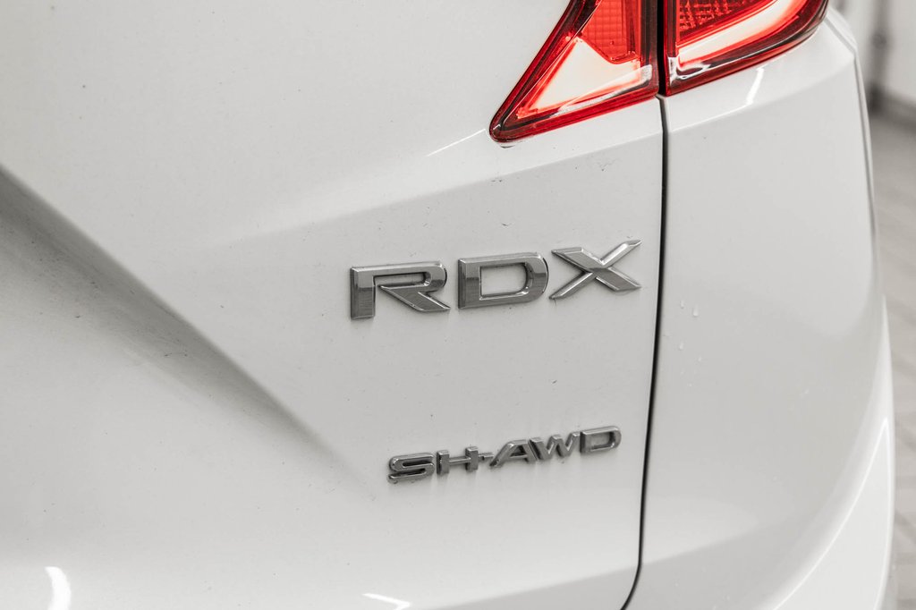 2021 Acura RDX A-SPEC AWD CUIR in Laval, Quebec - 10 - w1024h768px