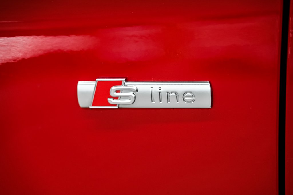 2018 Audi A3 Cabriolet PROGRESSIV S-LINE PREMIUM PKG in Laval, Quebec - 8 - w1024h768px