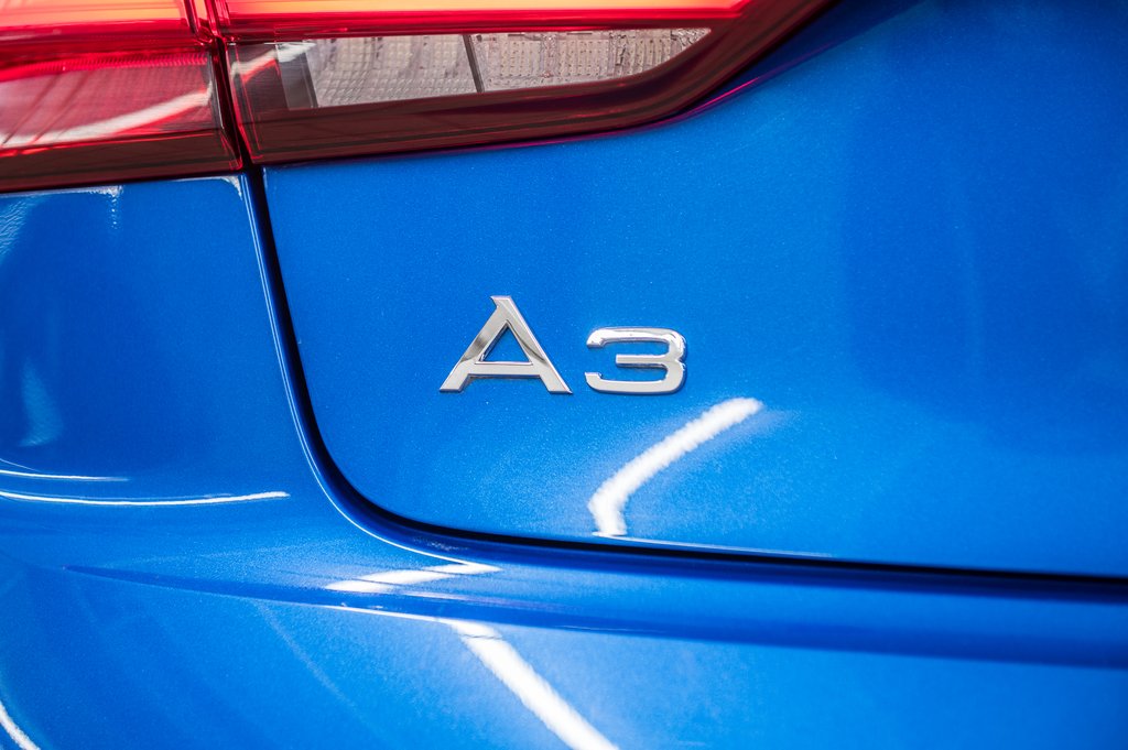 Audi A3 Cabriolet TECHNIK S-LINE 19 PCS 2019 à Laval, Québec - 13 - w1024h768px
