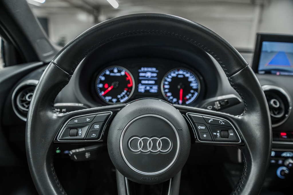 Audi A3 SEDAN QUATTRO PROGRESSIV 2018 à Laval, Québec - 16 - w1024h768px