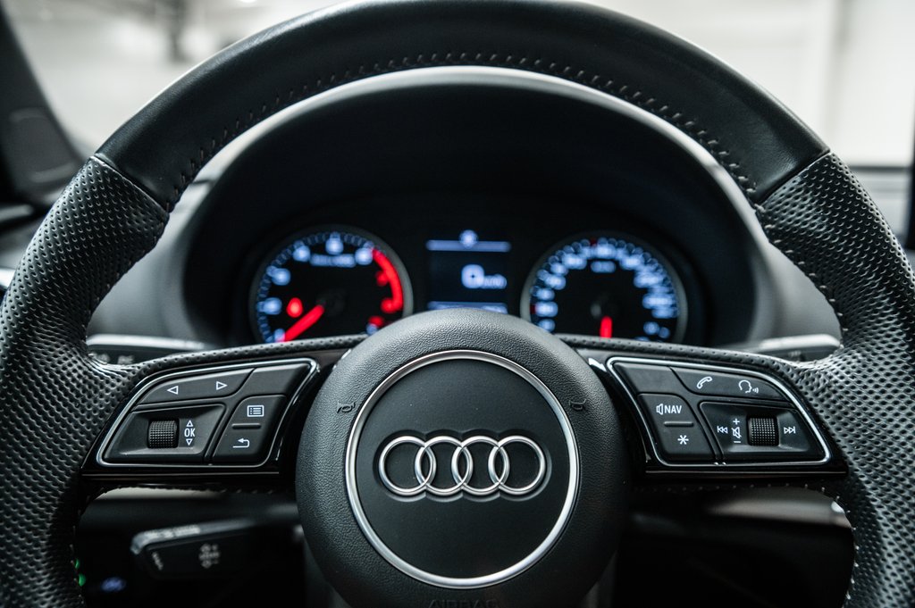 Audi A3 PROGRESSIV S-LINE PREMIUM PKG 2019 à Laval, Québec - 17 - w1024h768px