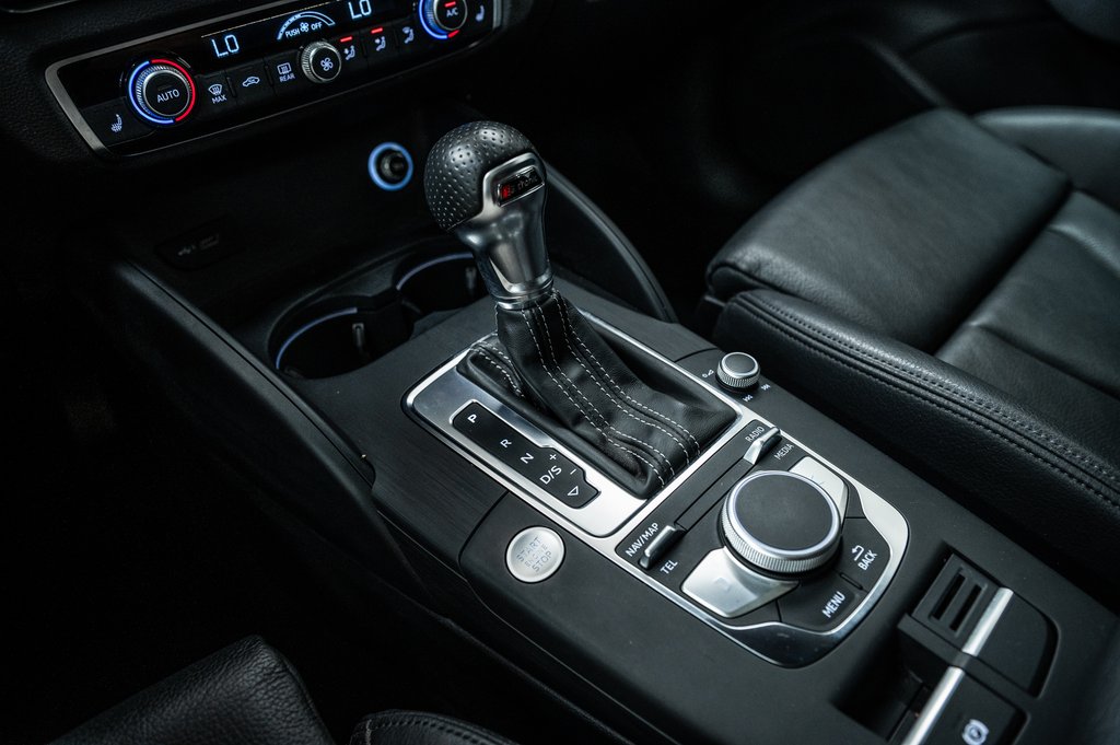 Audi A3 PROGRESSIV S-LINE PREMIUM PKG 2019 à Laval, Québec - 26 - w1024h768px