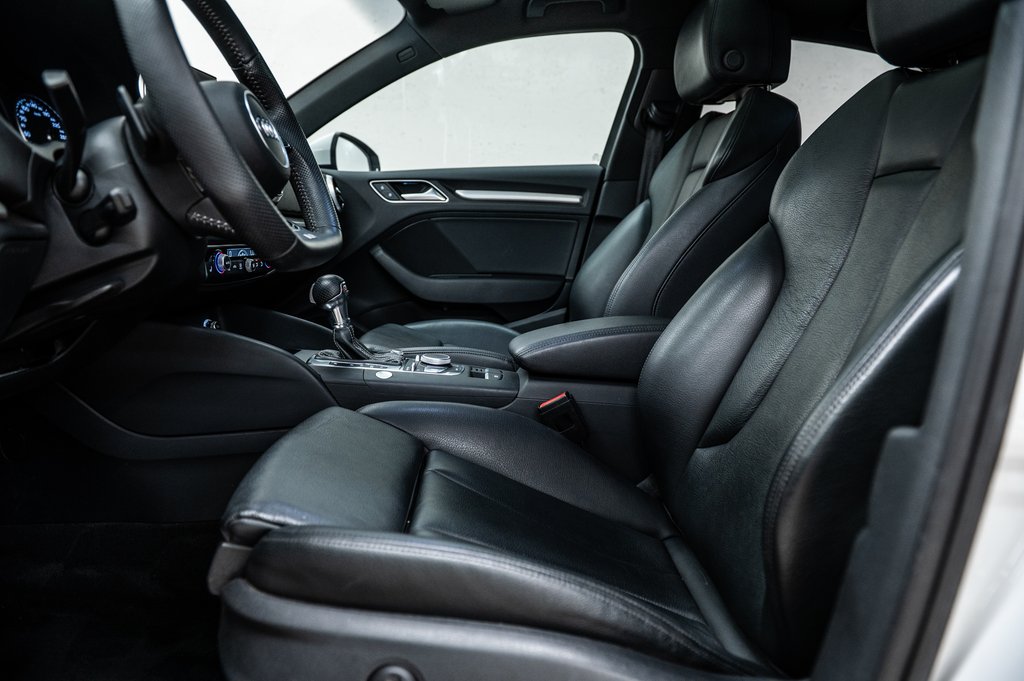 Audi A3 PROGRESSIV S-LINE PREMIUM PKG 2019 à Laval, Québec - 14 - w1024h768px