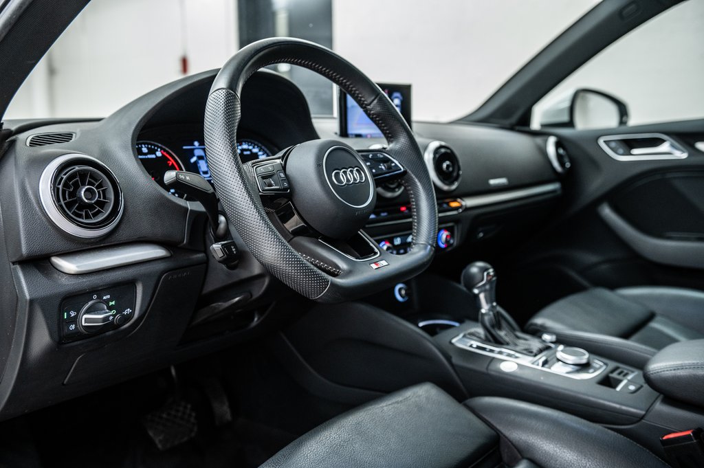 Audi A3 PROGRESSIV S-LINE PREMIUM PKG 2019 à Laval, Québec - 16 - w1024h768px