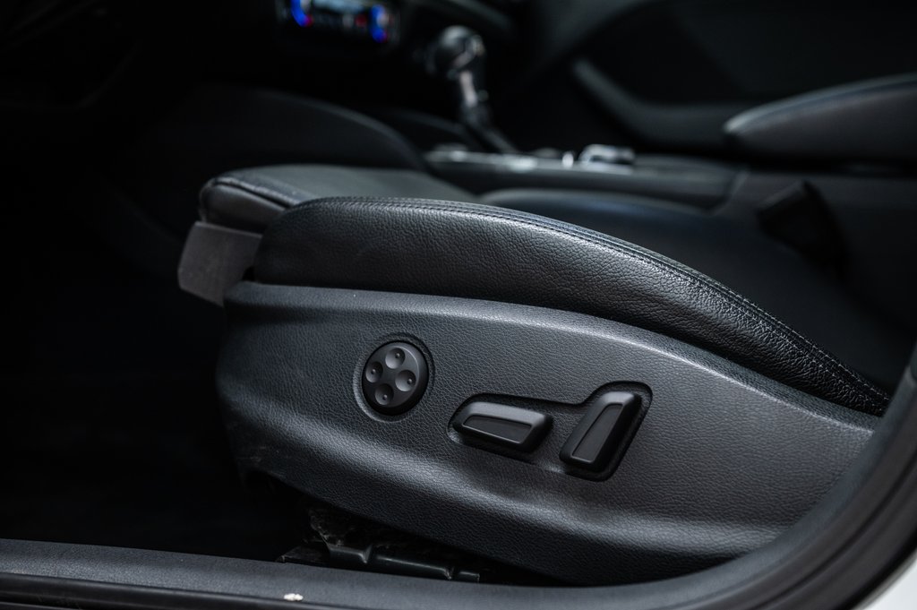 Audi A3 PROGRESSIV S-LINE PREMIUM PKG 2019 à Laval, Québec - 15 - w1024h768px