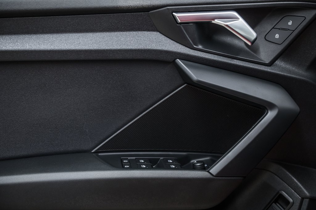 2022 Audi A3 SEDAN KOMFORT QUATTRO in Laval, Quebec - 12 - w1024h768px