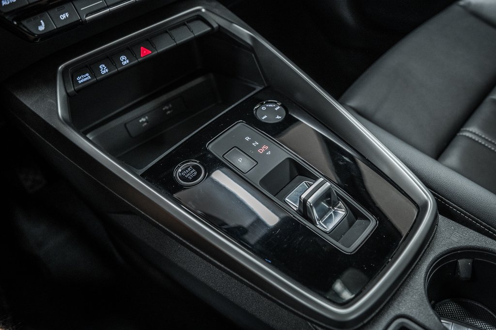 2022 Audi A3 SEDAN KOMFORT QUATTRO in Laval, Quebec - 24 - w1024h768px