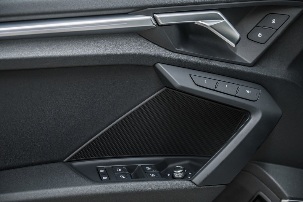 2022 Audi A3 Sedan TECHNIK S-LINE QUATTRO in Laval, Quebec - 13 - w1024h768px