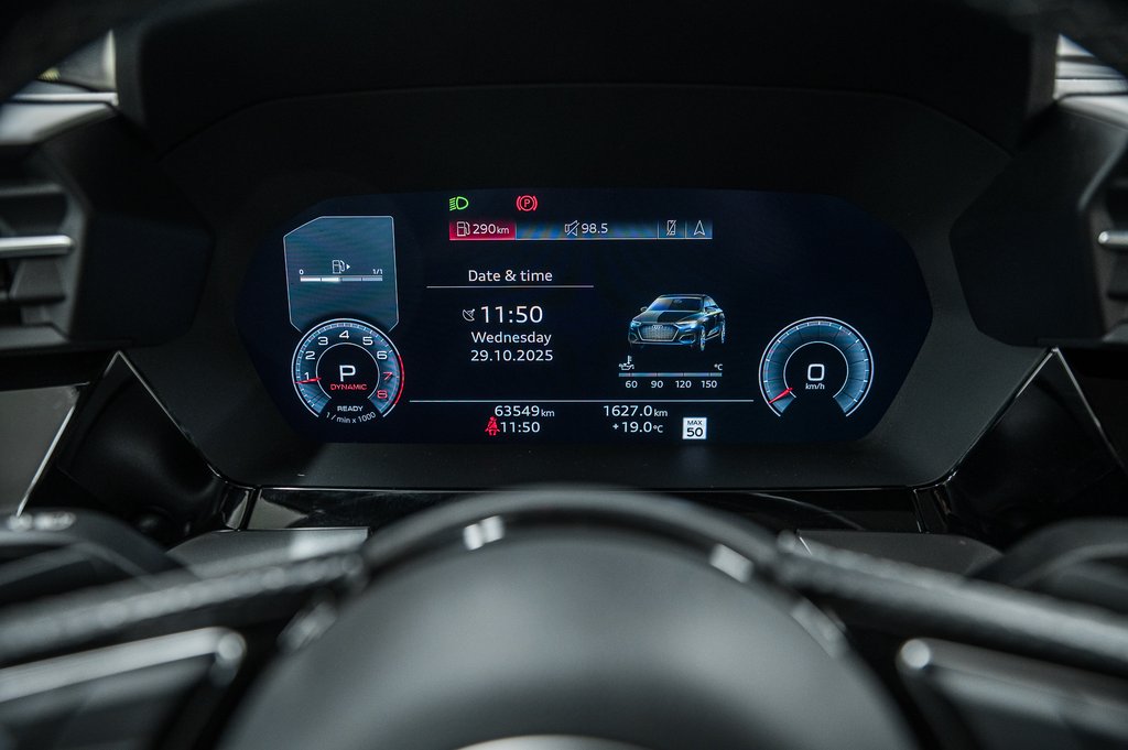 2022 Audi A3 Sedan TECHNIK S-LINE QUATTRO in Laval, Quebec - 18 - w1024h768px