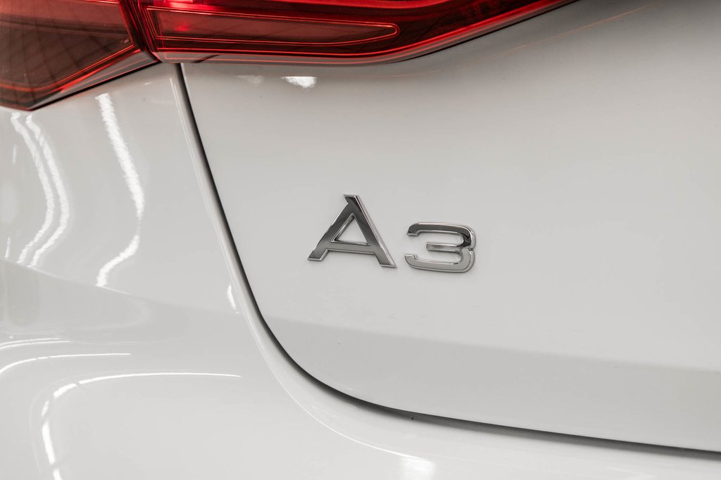 2022 Audi A3 Sedan 40TFSI KOMFORT TECH PACK, 18'' in Laval, Quebec - 9 - w1024h768px