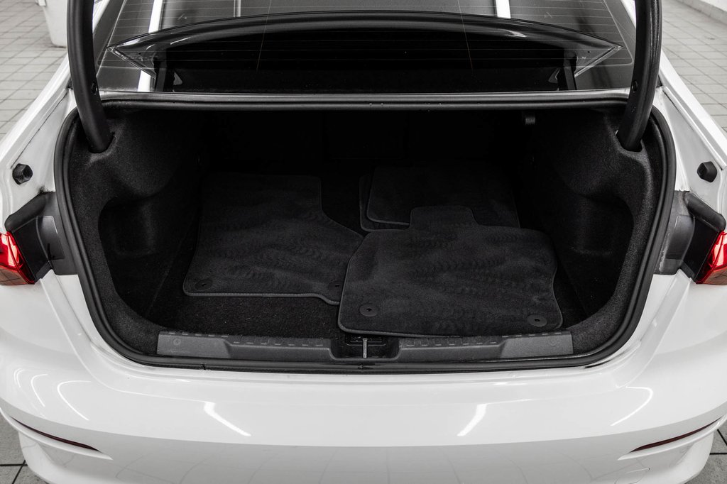 2022 Audi A3 Sedan 40TFSI KOMFORT TECH PACK, 18'' in Laval, Quebec - 11 - w1024h768px