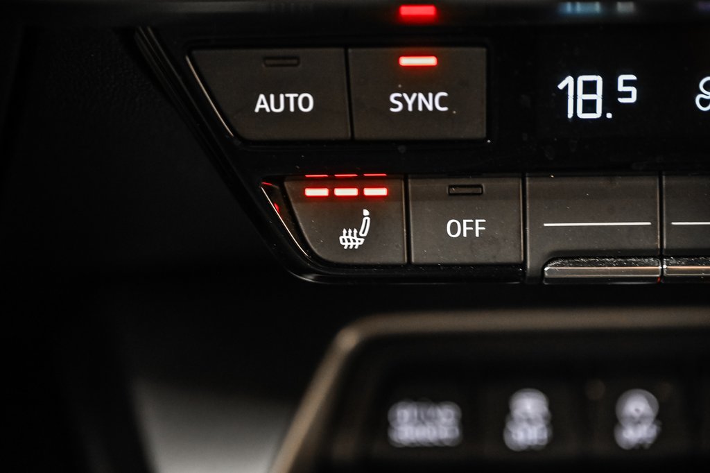 Audi A3 Sedan KOMFORT QUATTRO 18 PCS 2022 à Laval, Québec - 16 - w1024h768px