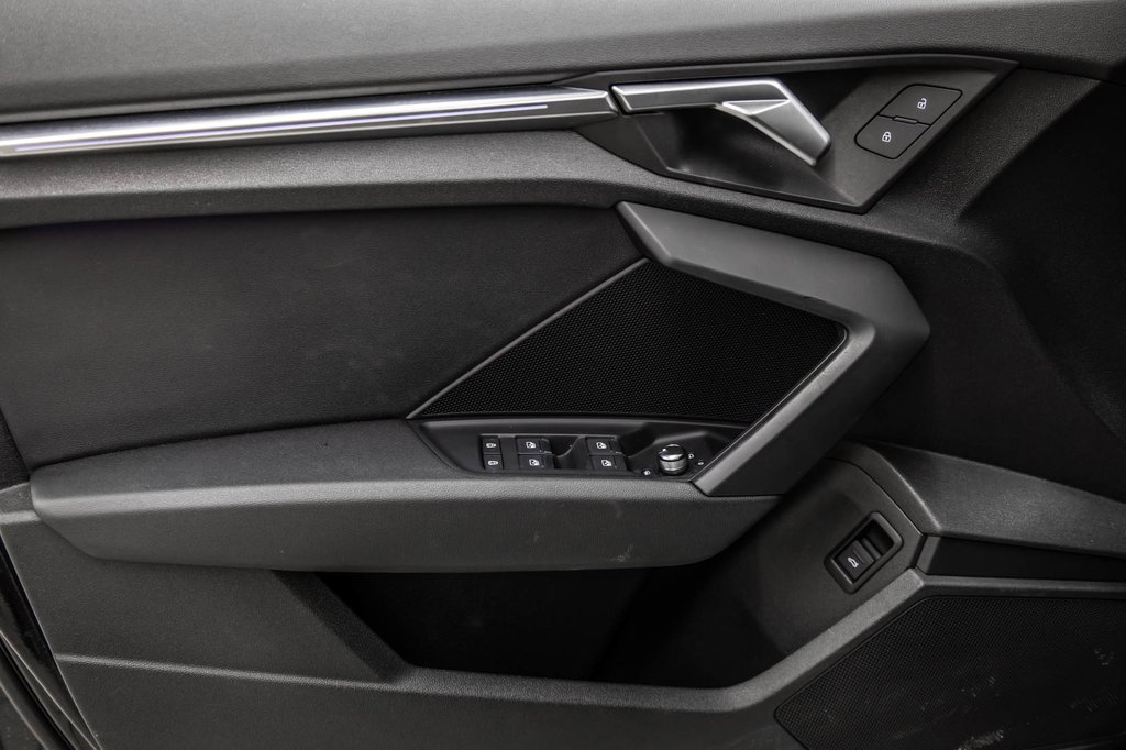 2022 Audi A3 Sedan PROGRESSIV S-LINE LED in Laval, Quebec - 12 - w1024h768px