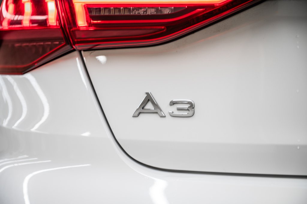 2022 Audi A3 Sedan PROGRESSIV S-LINE QUATTRO in Laval, Quebec - 10 - w1024h768px