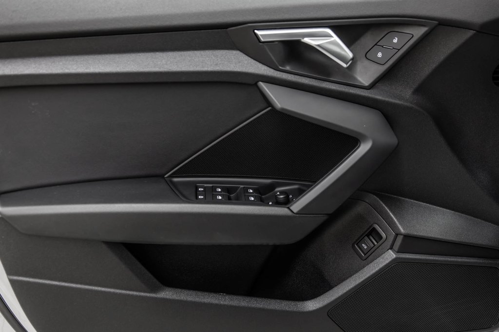 2022 Audi A3 Sedan KOMFORT QUATTRO 18 PCS in Laval, Quebec - 12 - w1024h768px