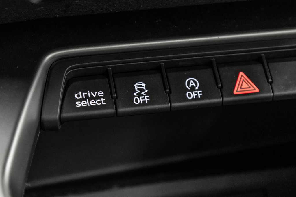 2022 Audi A3 Sedan KOMFORT QUATTRO 18 PCS in Laval, Quebec - 26 - w1024h768px