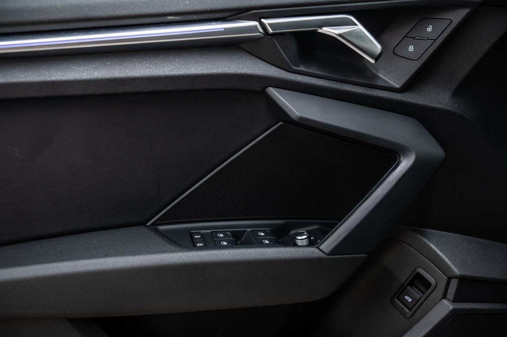 2022 Audi A3 Sedan PROGRESSIV S-LINE TECH PKG in Laval, Quebec - 13 - w1024h768px