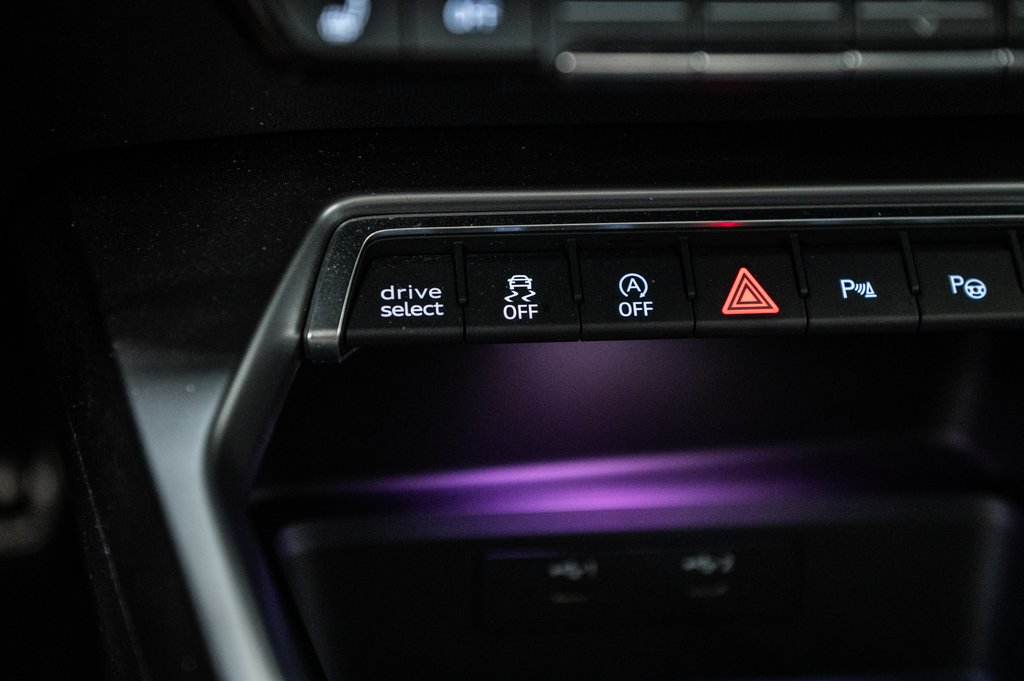 2022 Audi A3 Sedan PROGRESSIV S-LINE TECH PKG in Laval, Quebec - 24 - w1024h768px
