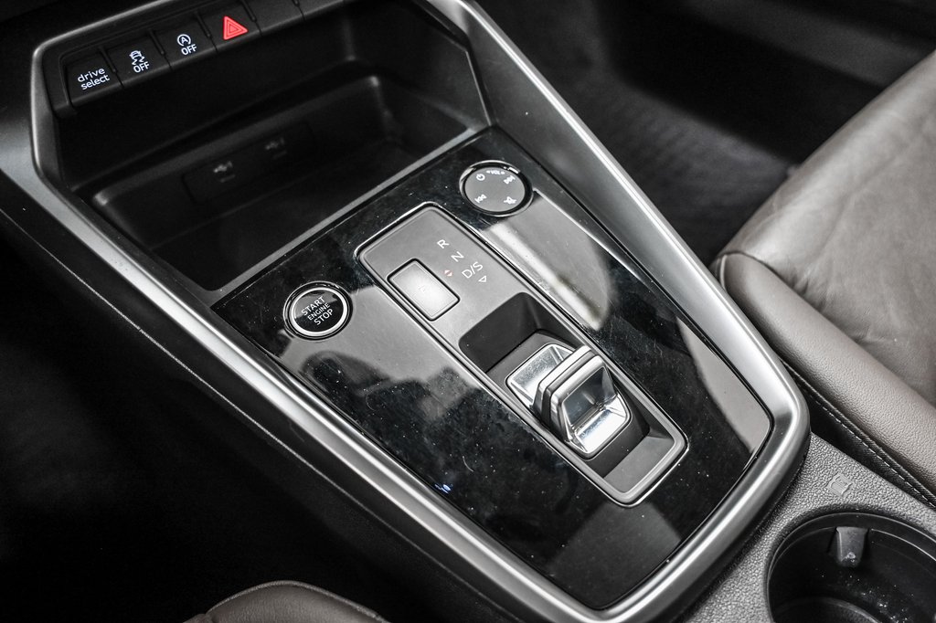 Audi A3 Sedan KOMFORT QUATTRO 2022 à Laval, Québec - 14 - w1024h768px