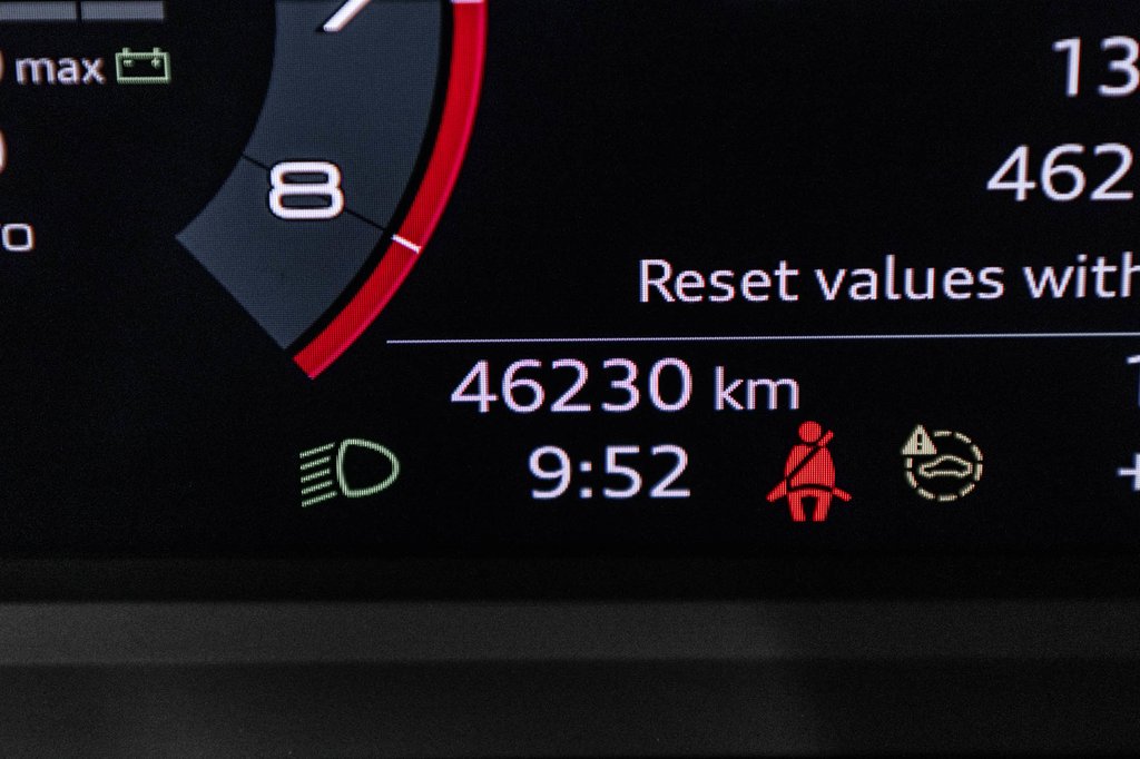 Audi A3 Sedan PROGRESSIV S-LINE BLACK OPTIC 2023 à Laval, Québec - 18 - w1024h768px